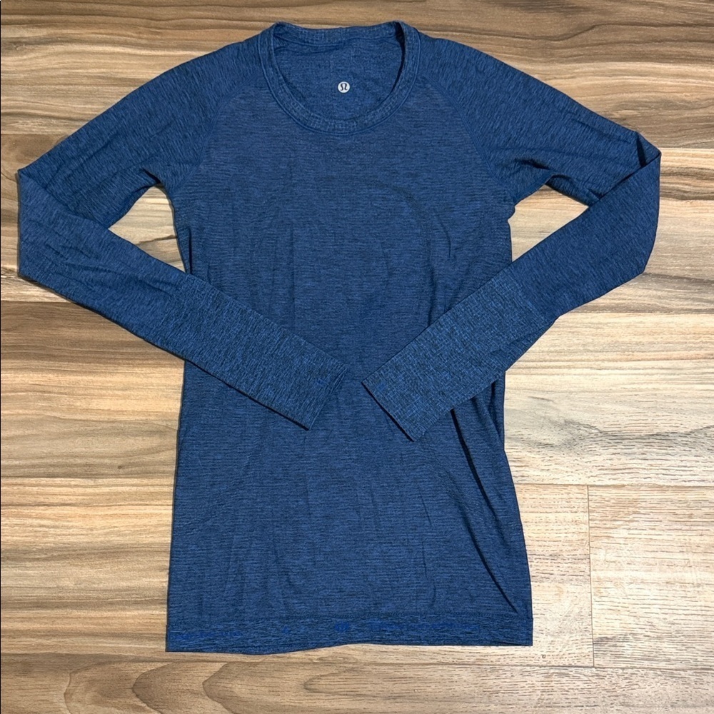 LULULEMON Women's Swiftly Tech L/S Sapphire Blue Top Women’s Sz. 6